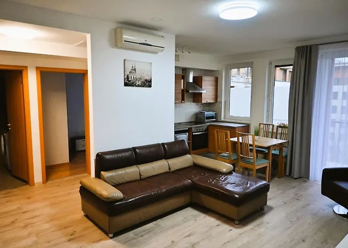 Corvin Prom Apartment